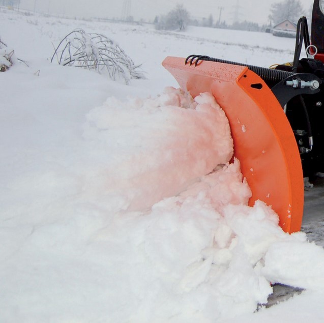Fraise à neige - moteur essence - largeur de déneigement de 750 mm